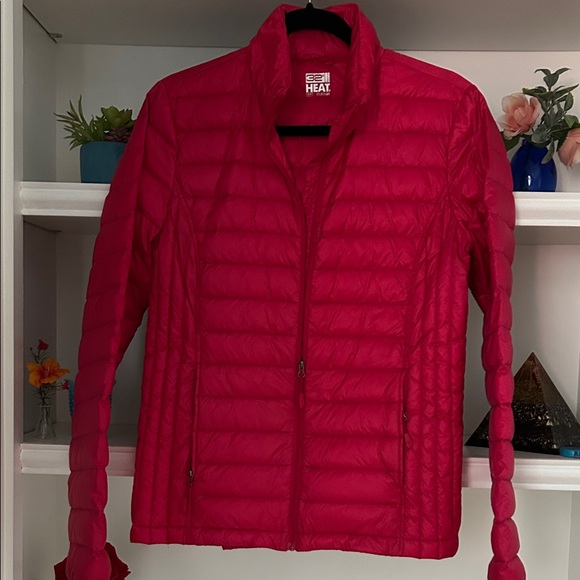 32 Degrees Women's Vibrant Red Puffer Jacket - Picture 3 of 9